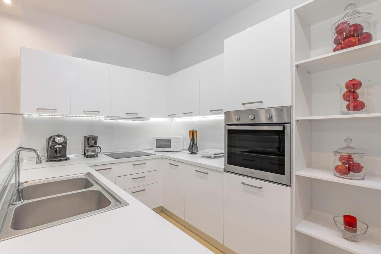 Appartamento Luxurious Close To The Sea